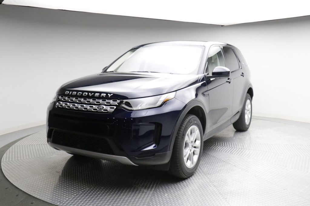 New 2020 Land Rover Discovery Sport Standard 4wd Suv In Englewood